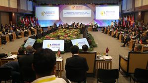 ARF 의장성명 "北 완전한 비핵화 공약 이행 촉구"…CVID 명기 안 돼