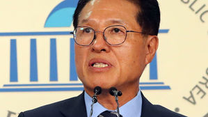 대검 진상조사단, 'PD 수첩' 고발 정운천 前 장관 방문조사