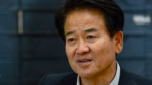 정동영, 조명균 장관 만나 개성공단 방문 신청 예정