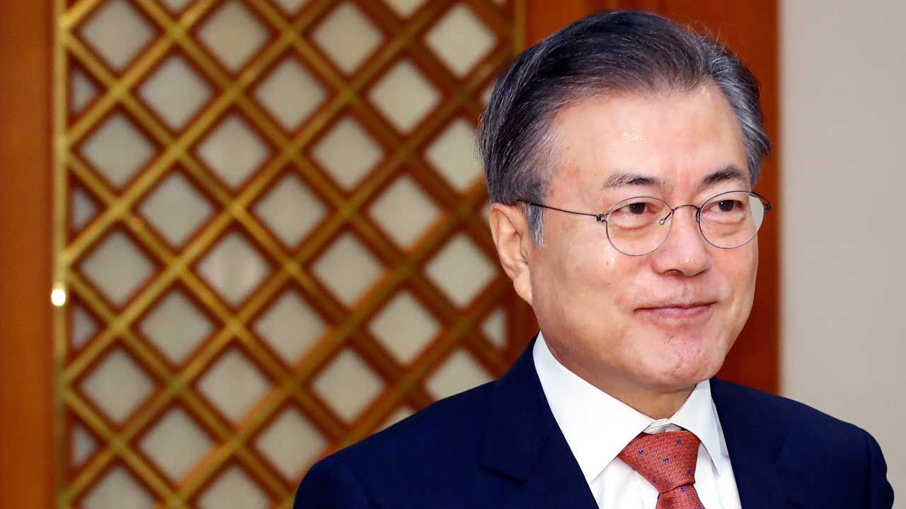 기사 대표 이미지:문 대통령, 여야 5당 원내대표 16일 오찬 회동…"국회와 협치 강화"