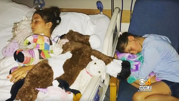 심장 수술하는 '절친' 위해 매일 병문안 간 11살 소녀
