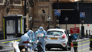 런던 경찰 "차량 돌진은 고의적 행위…테러 간주"