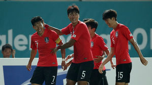 아시안게임 축구 조별리그 E조 3차전 한국대 키르기스스탄 (사진=연합뉴스)