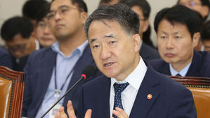 박능후 "국민 동의 시 국민연금 보험료율 ↑ 고려…지급 보장 명문화"