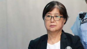 법원 "'장시호 태블릿PC' 2심 판결까지 최서원에 반환 보류"