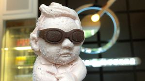 [포토] 김정은을 닮은 먹거리?&hellip;中 이색 아이스크림 '눈길'