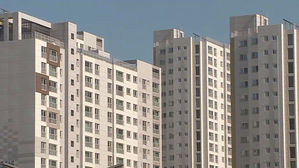 집값 조바심에 '매수 행렬'…甲 집주인들은 "집 안 팔래"
