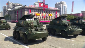 [영상] ICBM 없었지만&hellip;열병식서 '주체무기' 공개한 北 의도는