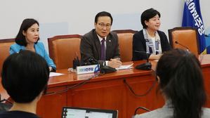 홍영표, '대정문질문 연기' 野 제안에 "이해 안 돼…합의대로 진행"