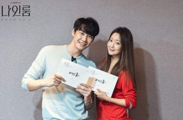 Kim Young-kwang and Kim Hee-seon