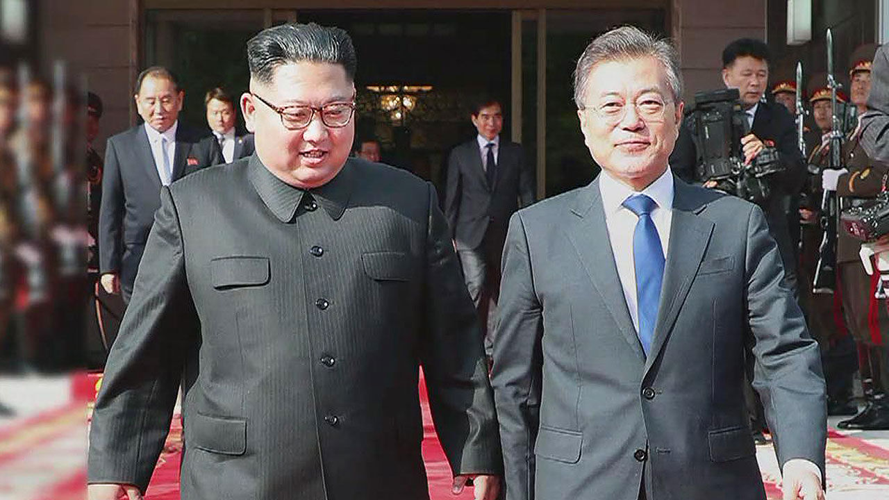 기사 대표 이미지:北매체, 평양 남북정상회담 띄우기…"통일강국 일떠세울 것"