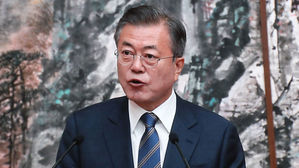 文 "남북 첫 비핵화안 합의" 金 "핵무기 없는 평화의 땅 노력 확약"