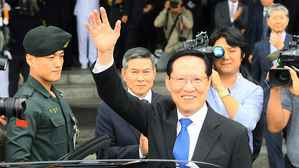 퇴임 송영무 국방장관, 마지막 임무 남북군사합의서 서명 강조