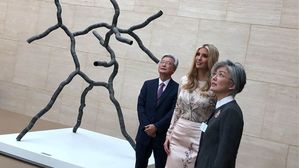 이방카, 강경화 장관 초청으로 주유엔한국대표부 방문