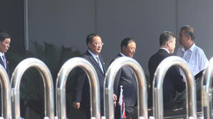 北 리용호 외무상 뉴욕 도착…폼페이오 장관과 북미회동 주목