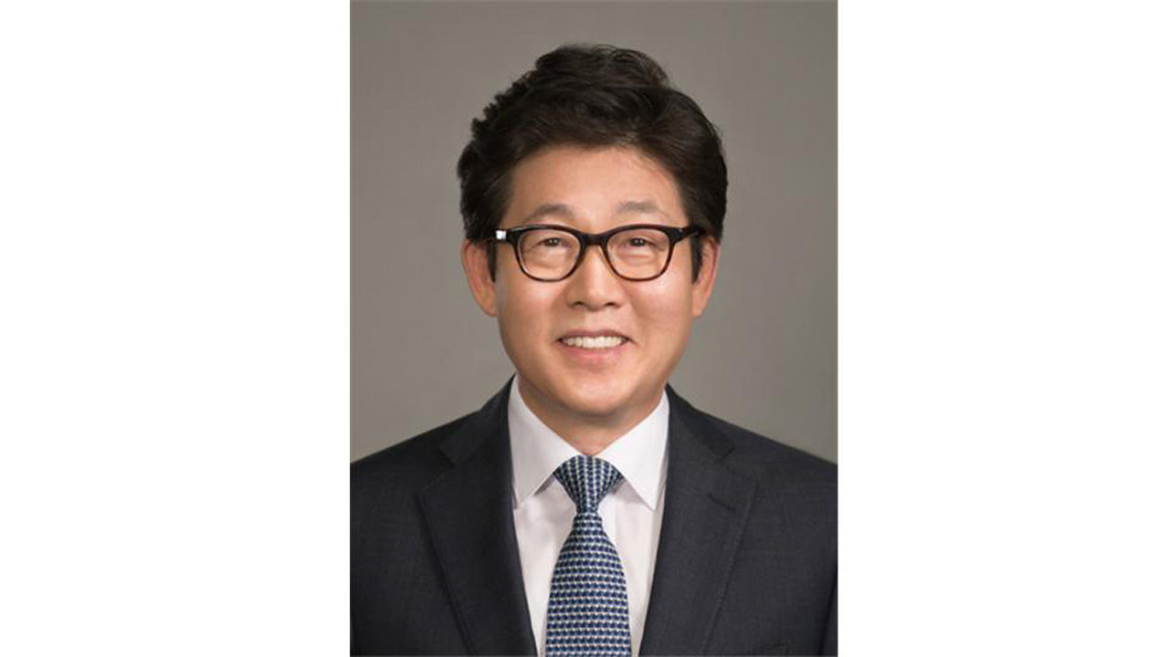 기사 대표 이미지:환경장관에 조명래 환경정책연구원장…여성 장관 비율 22.2%