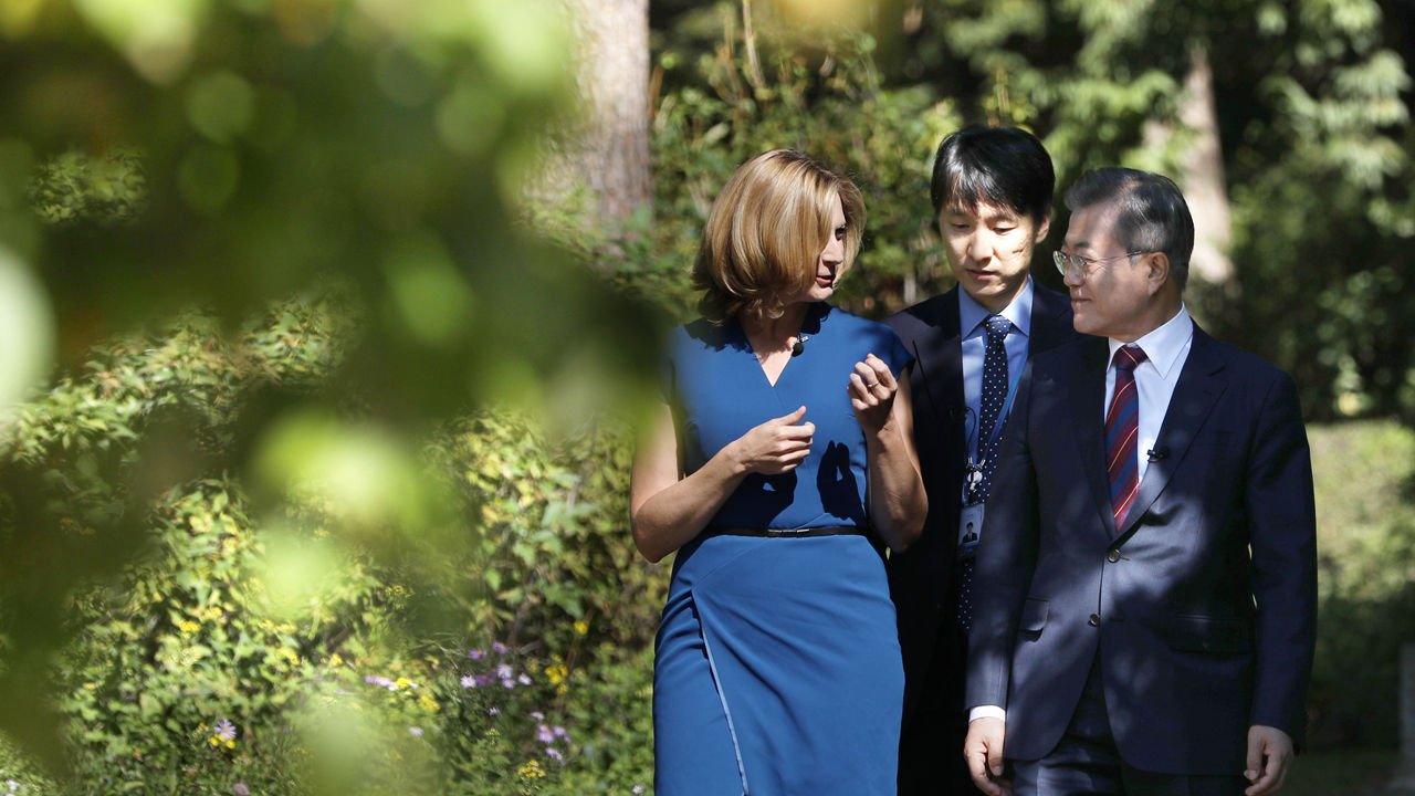 문재인 대통령 BBC 인터뷰 (사진=청와대 제공)