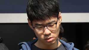 'PC방 살인' 김성수 경찰로 신병인계…내일 검찰 송치