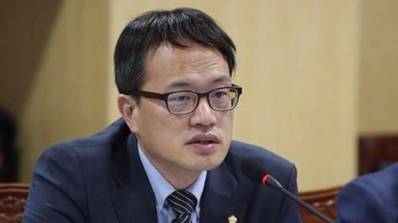 기사 대표 이미지:박주민 "대법원 특별재판부 반대 어불성설"