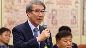 "해체 위기 경찰야구·축구단 회생 위해 '상무 증원' 요청"