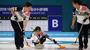 2018 아시아&middot;태평양 컬링선수권대회 예선 한일전 (사진=연합뉴스)