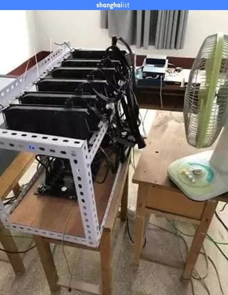 한 중학교 교장이 해고된 황당한 이유
