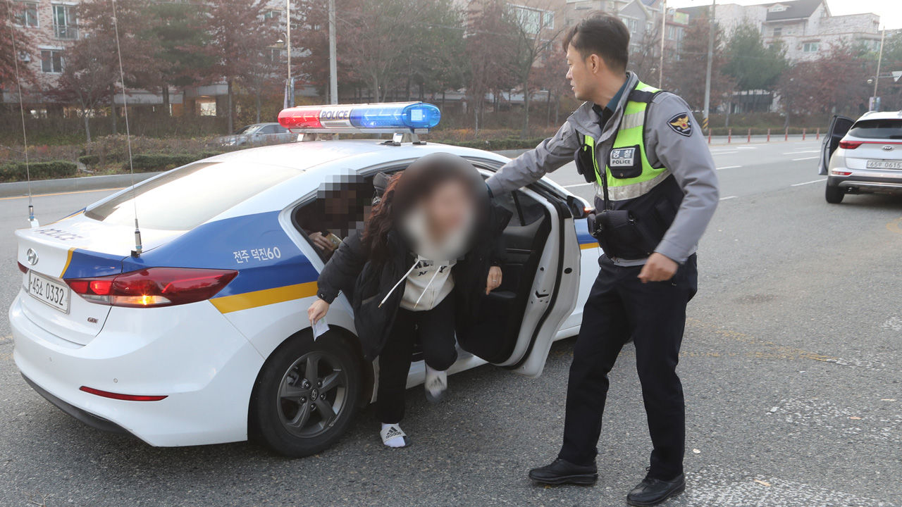 수능 지각 경찰차 (사진=연합뉴스)