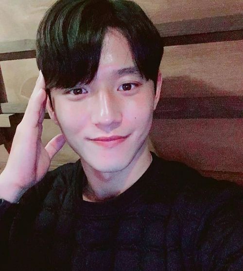 꽃미남 외모로 여성 팬 끌어모으고 있는 축구선수