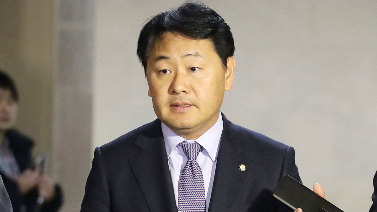 기사 대표 이미지:김관영 "민주당·한국당, 선거제 개혁 합의 거부"