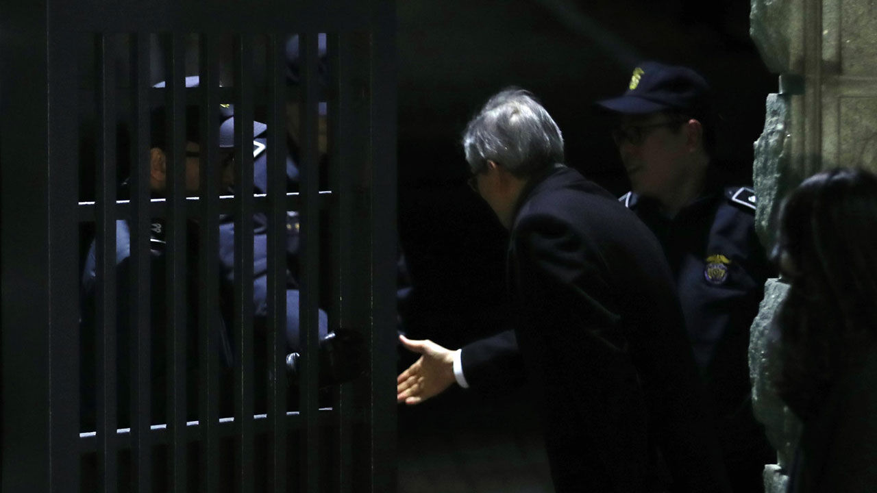 구치소 나서는 고영한(사진=연합뉴스)