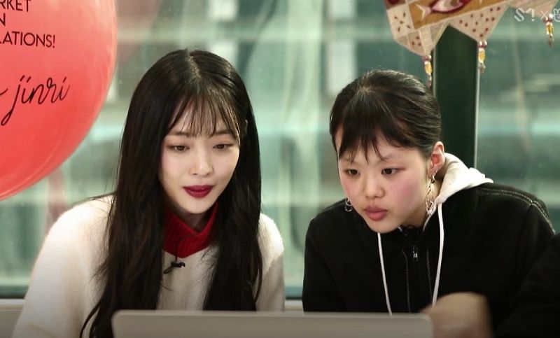 '저랑 굉장히 닮았다