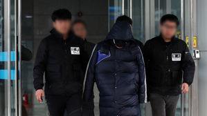 청주지법 도주 피고인 검찰 호송 (사진=연합뉴스)