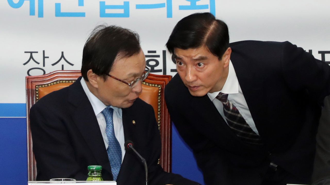 기사 대표 이미지:민주당 "한국당, 정치공세 그만두고 민생·평화에 협조해야"