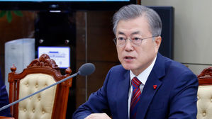 문재인 대통령 수보좌관 회의 (사진=연합뉴스)