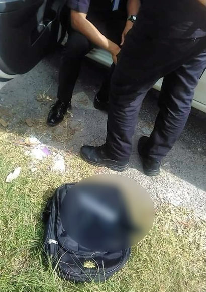 운전면허시험 4수에도 실패하자 흉기로 시험관 위협한 대학생