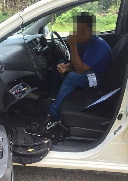 운전면허시험 4수에도 실패하자 흉기로 시험관 위협한 대학생