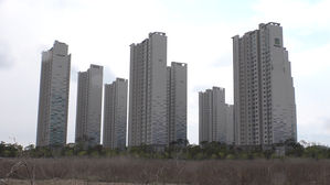 서울 아파트값 5년 5개월 만에 최대 하락