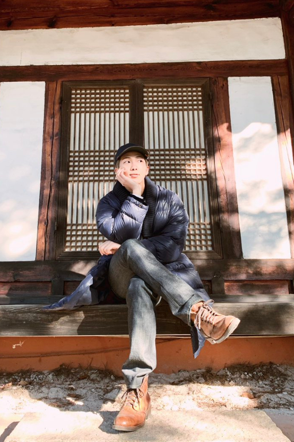 A Craftsman Shares the Story Behind BTS RM's Door Sign Order
