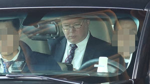 방북 비건 美 대북대표, 이르면 내일 서울로&hellip;북미협상 설명