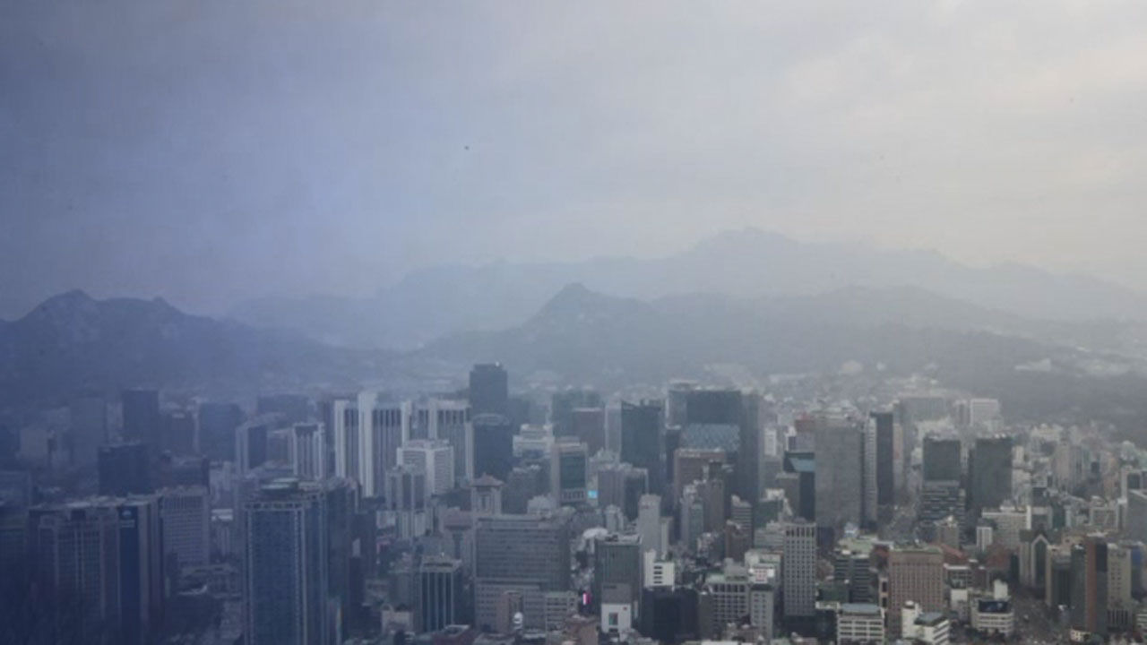 기사 대표 이미지:초미세먼지 다시 습격…수도권 등 중부·남부 나쁨