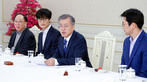 문재인 대통령 혁신벤처기업인 간담회 (사진=연합뉴스)
