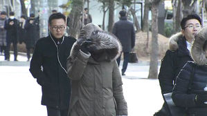 봄 향하던 계절 돌려세운 '기습 한파'&hellip;주말까지 계속