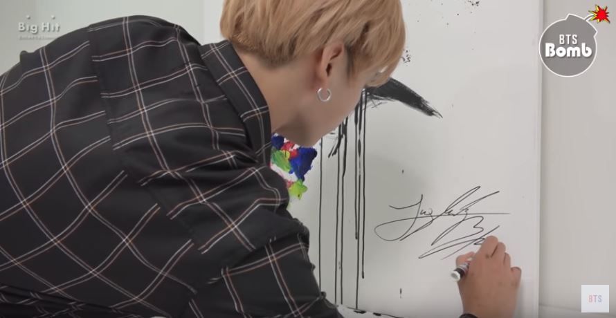 소문난 '금손' 방탄소년단 정국의 그림 그리는 영상 '화제'