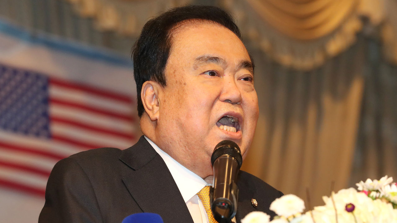 기사 대표 이미지:문 의장 "한반도 평화정착 문제 해결되면 한국경제 대박"