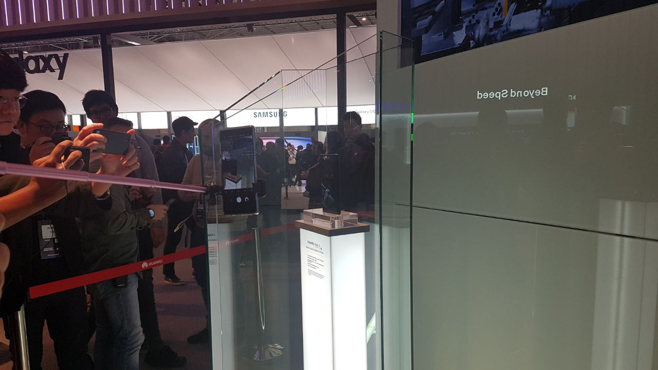 5G는 '혁신'될까? MWC 초행 출장기(취재파일 사진)