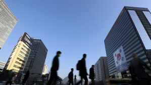 서울 낮 최고 28도 '초여름'&hellip;중부지방은 미세먼지 '나쁨'