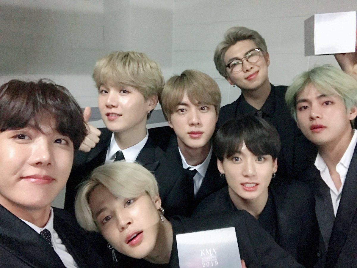 미국 SNL서 신곡 무대 최초 공개하는 방탄소년단
