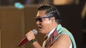 싸이, 저스틴 비버·디카프리오와 나란히…한국어 피처링 눈길