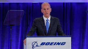 보잉 CEO "추락사고 조종사들, 절차 완전히 따르지 않았다"