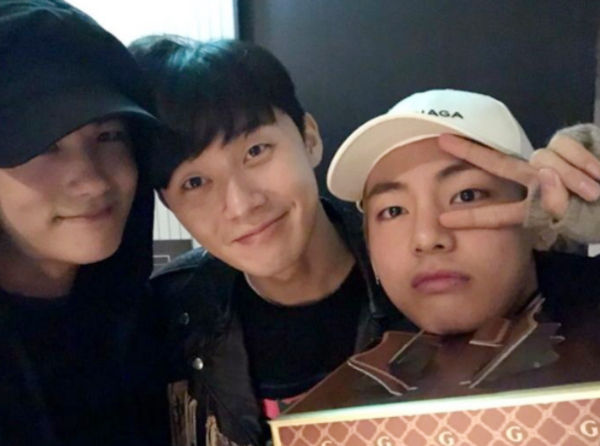Park Hyung Sik, Park Seo Jun, and V